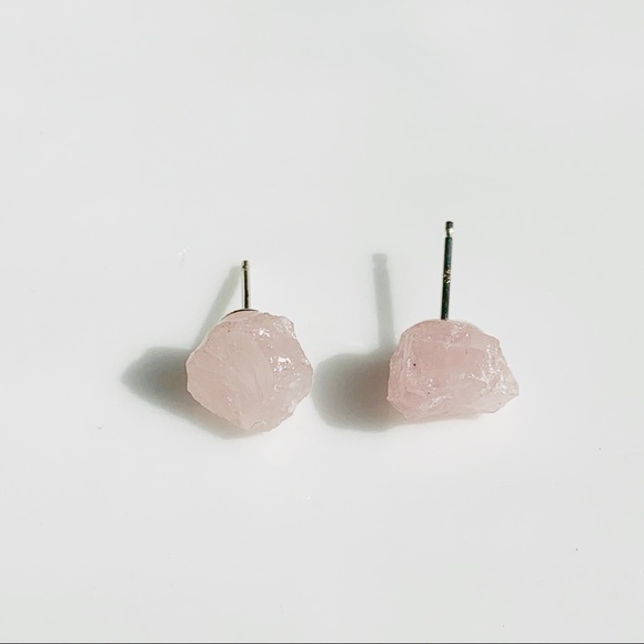 Raw Rose Quartz 925 Silver Studs Earrings - Picture 4 of 4